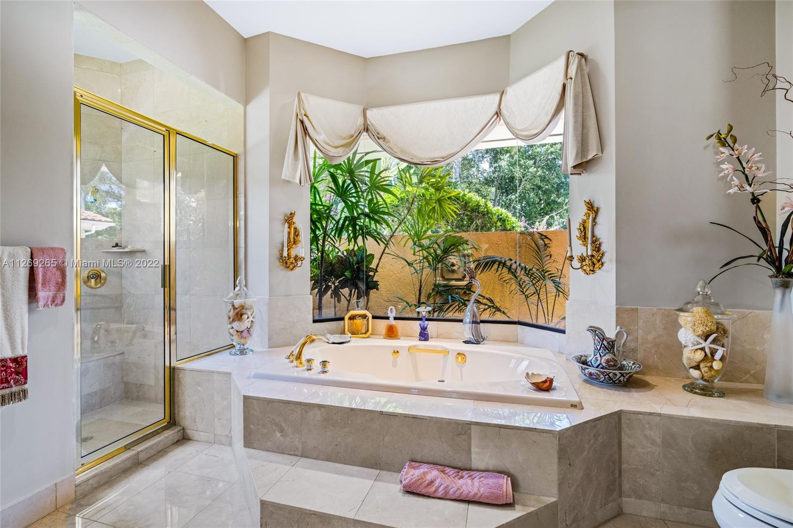 Admirals Cove - Residential