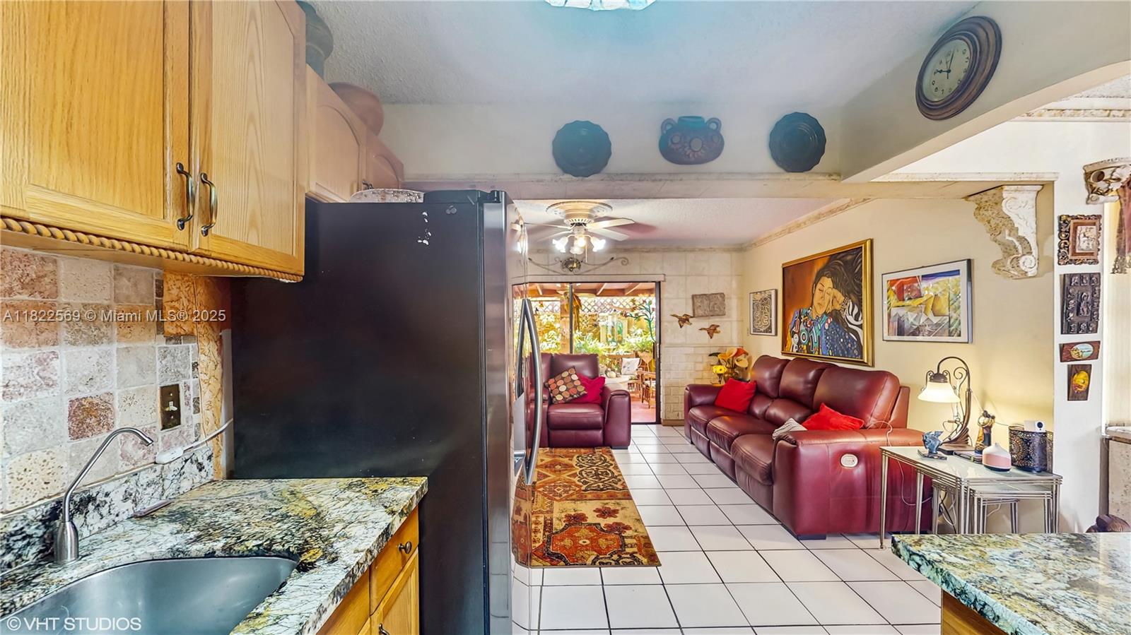 BIRD LAKES TOWNHOUSE SEC - Residential