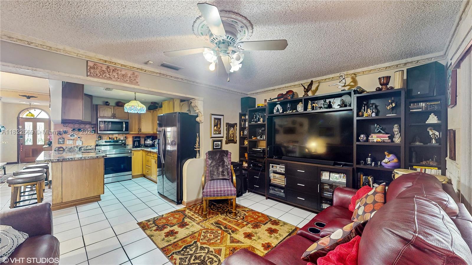 BIRD LAKES TOWNHOUSE SEC - Residential