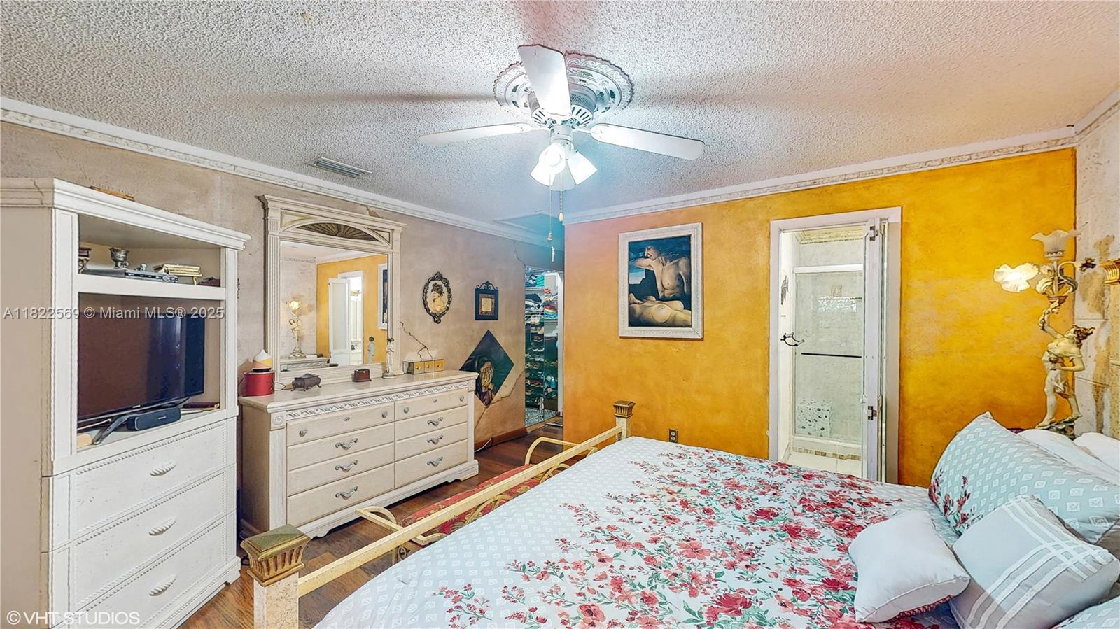 BIRD LAKES TOWNHOUSE SEC - Residential