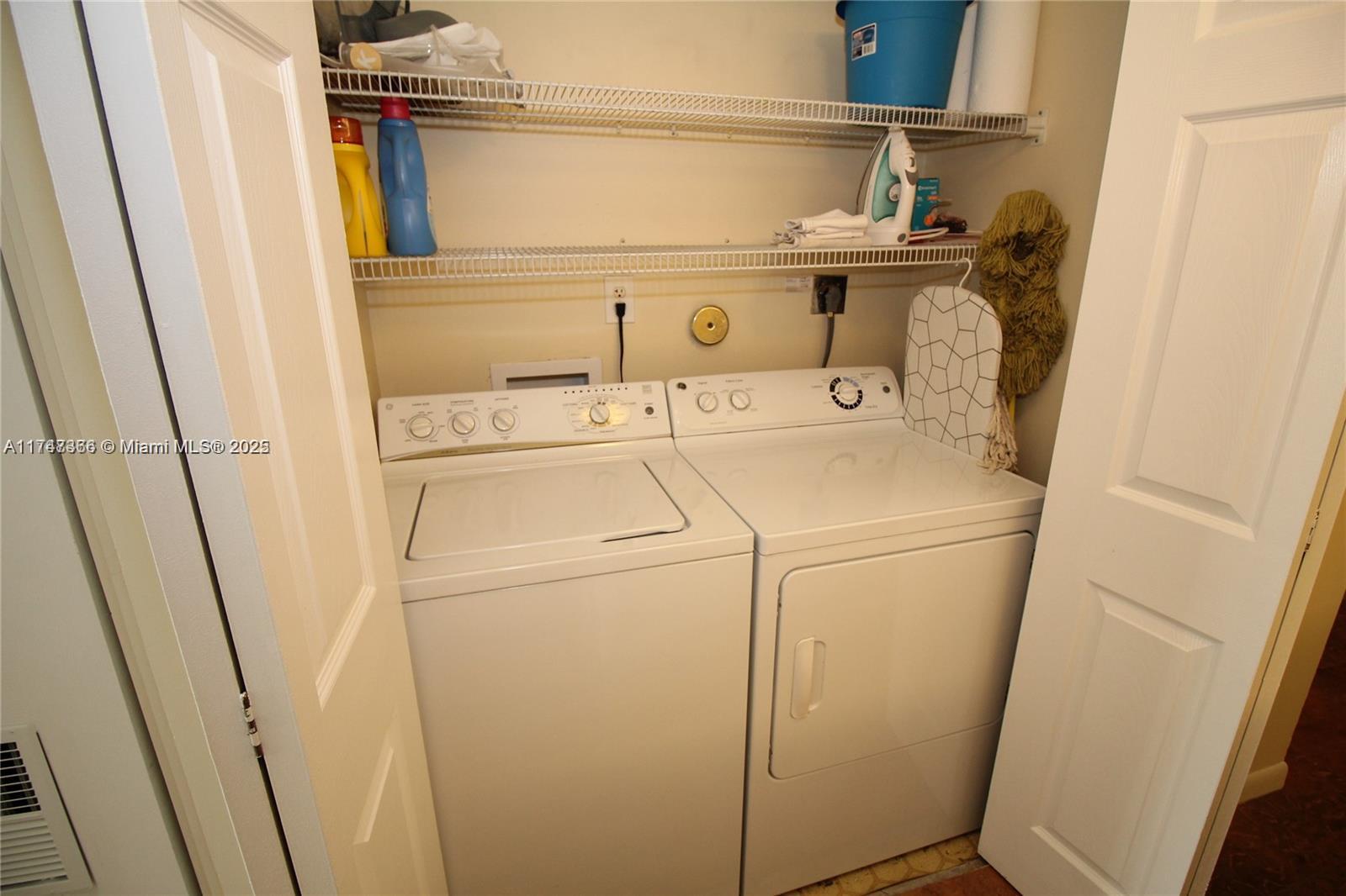 CHASEWOOD OF JUPITER - Residential Lease
