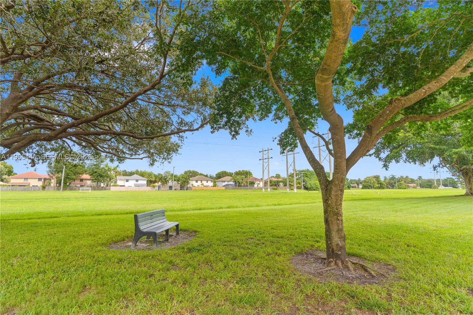 11009 Mainsail Dr 11009