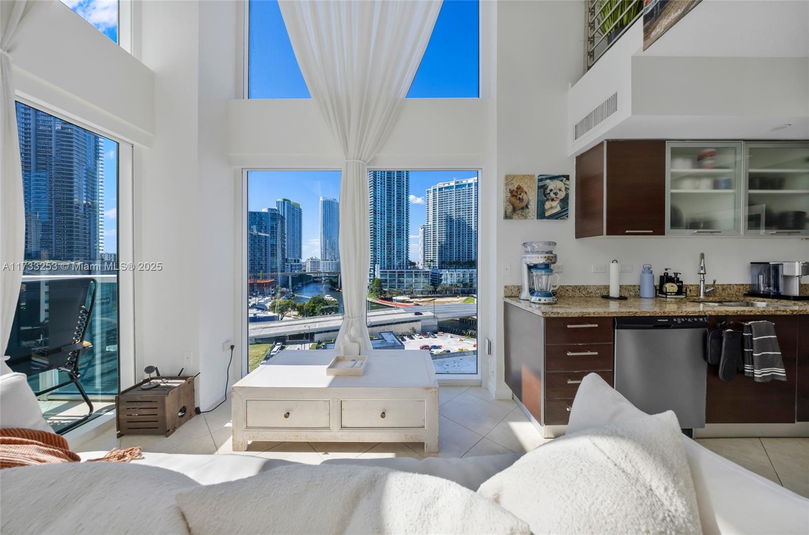 Property for Sale at 41 Se 5th St 816, Miami, Broward County, Florida - Bedrooms: 2 
Bathrooms: 2  - $675,000
