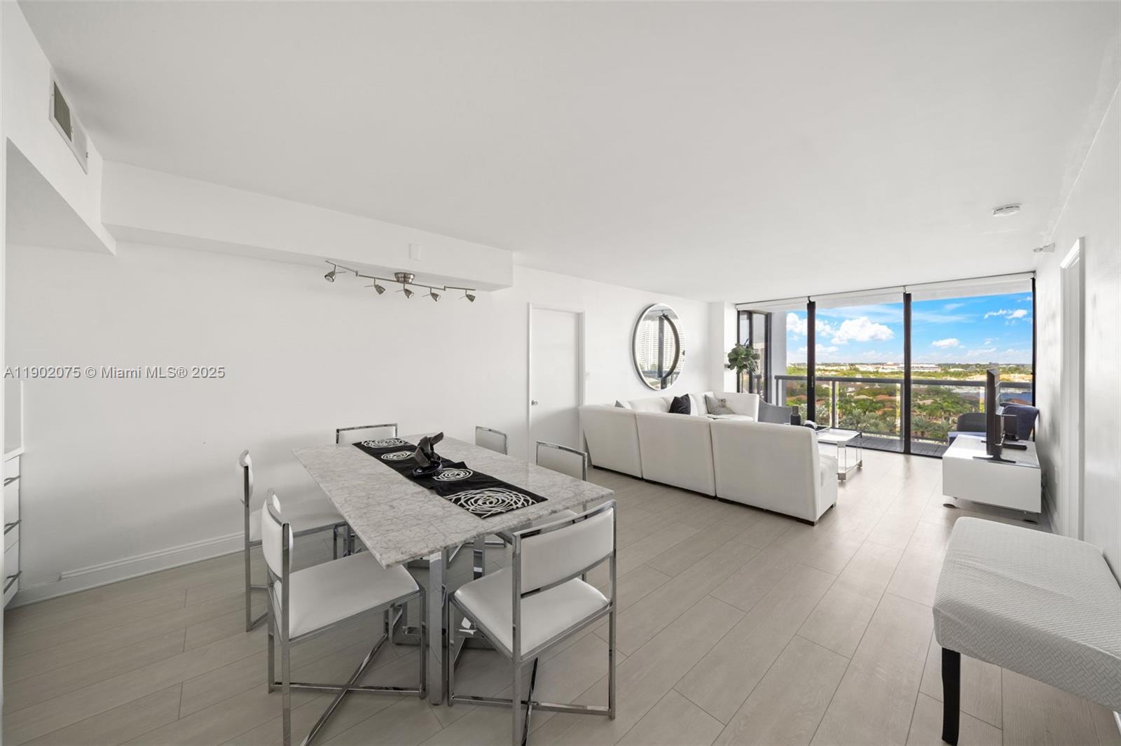 WATERVIEW - Residential