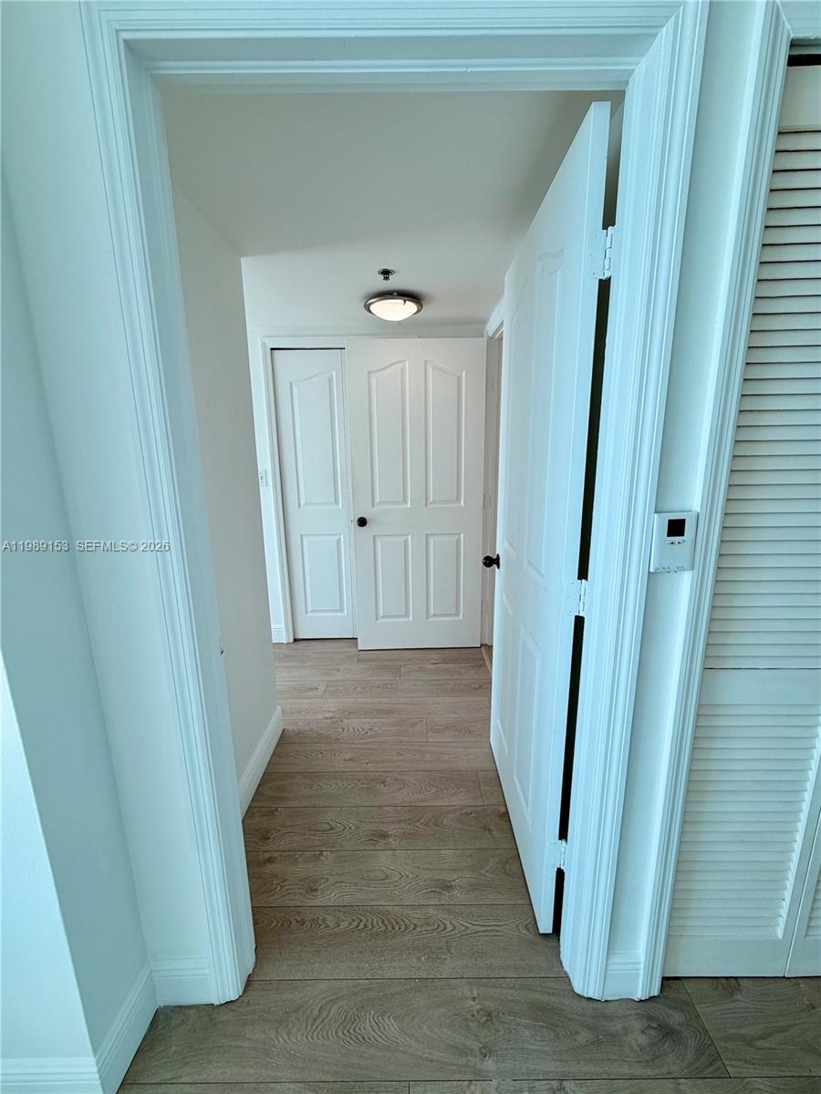 DA VINCI ON DOUGLAS CONDO - Residential Lease