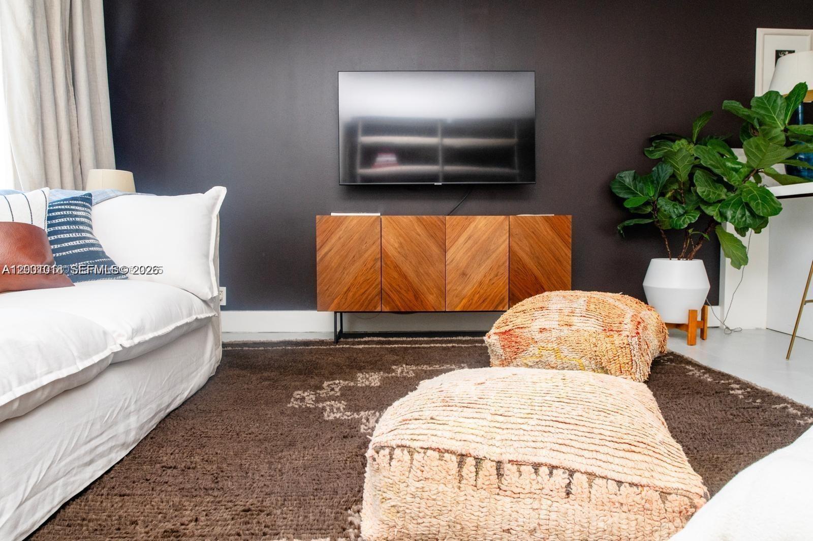 MIRADOR 1000 CONDO - Residential Lease