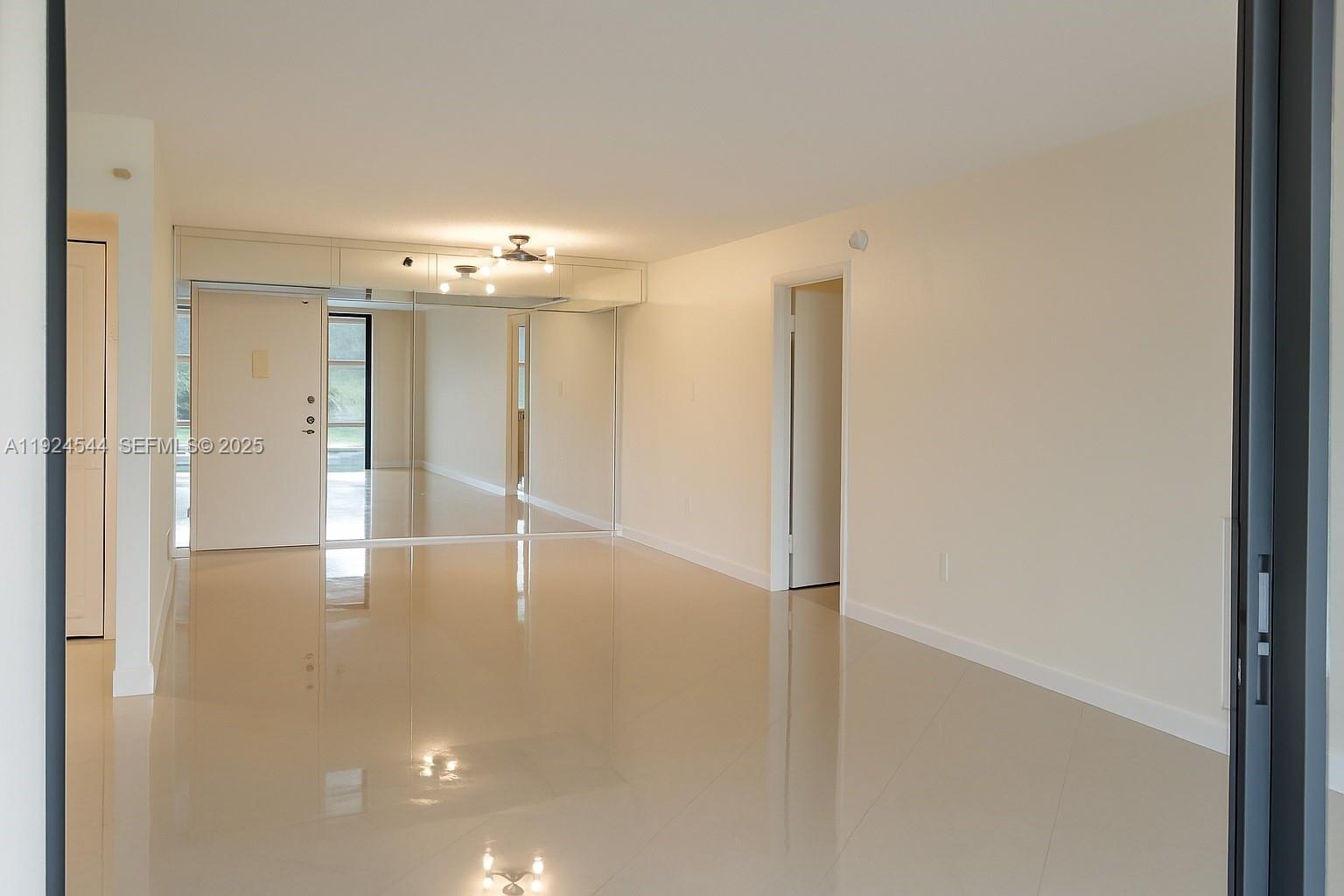 1100 Saint Charles Pl 308