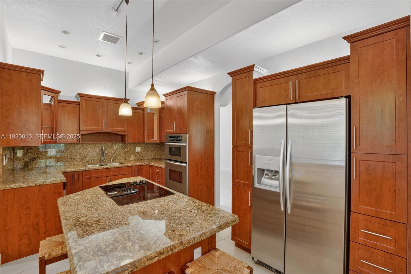 MCALLISTER TERR - Residential