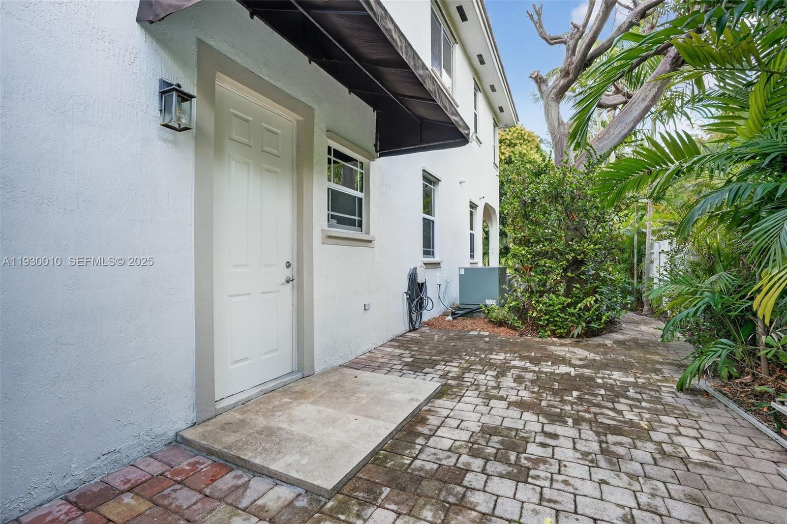 MCALLISTER TERR - Residential