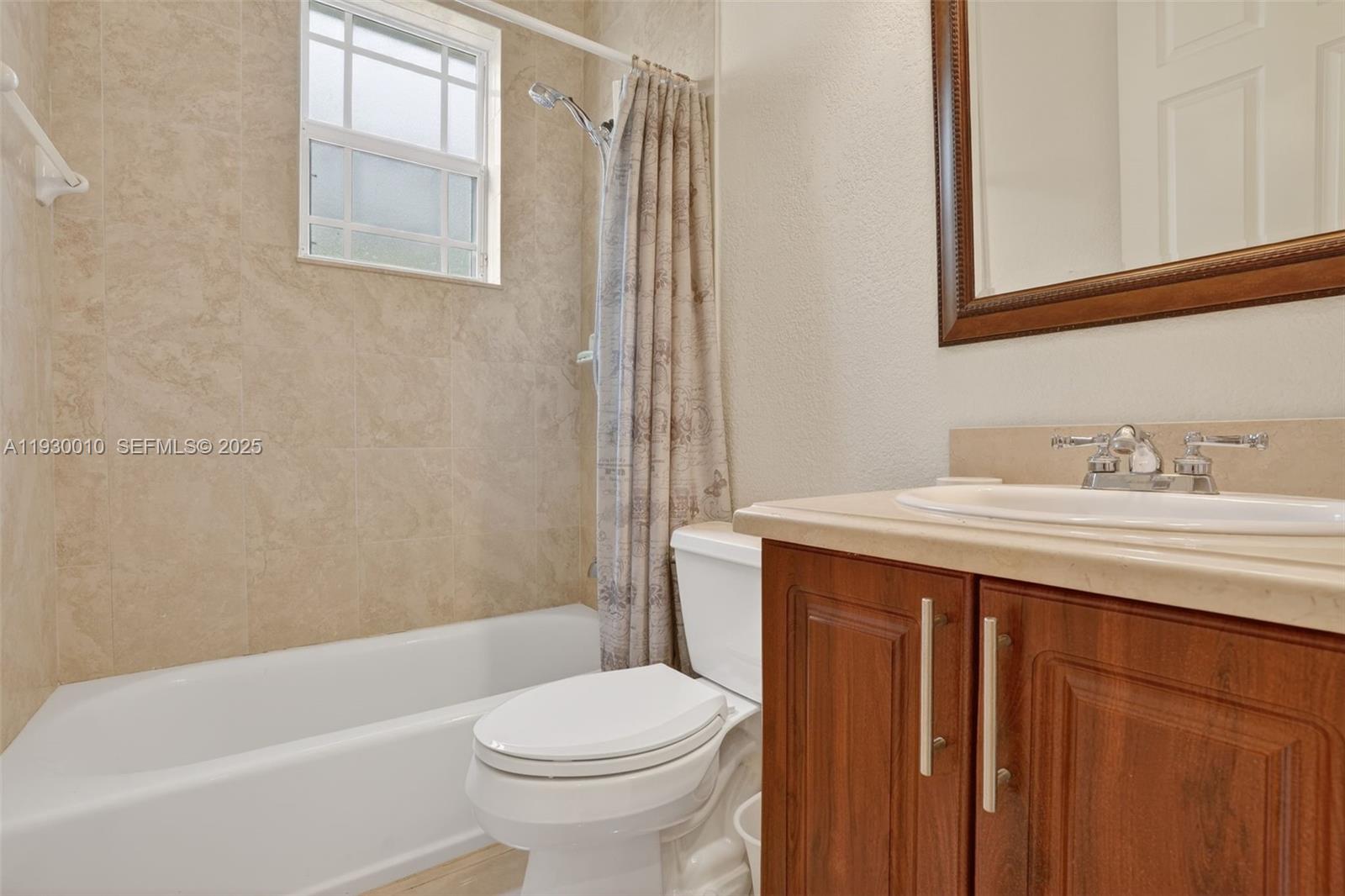 MCALLISTER TERR - Residential