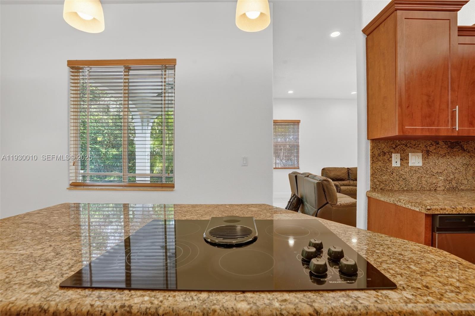 MCALLISTER TERR - Residential