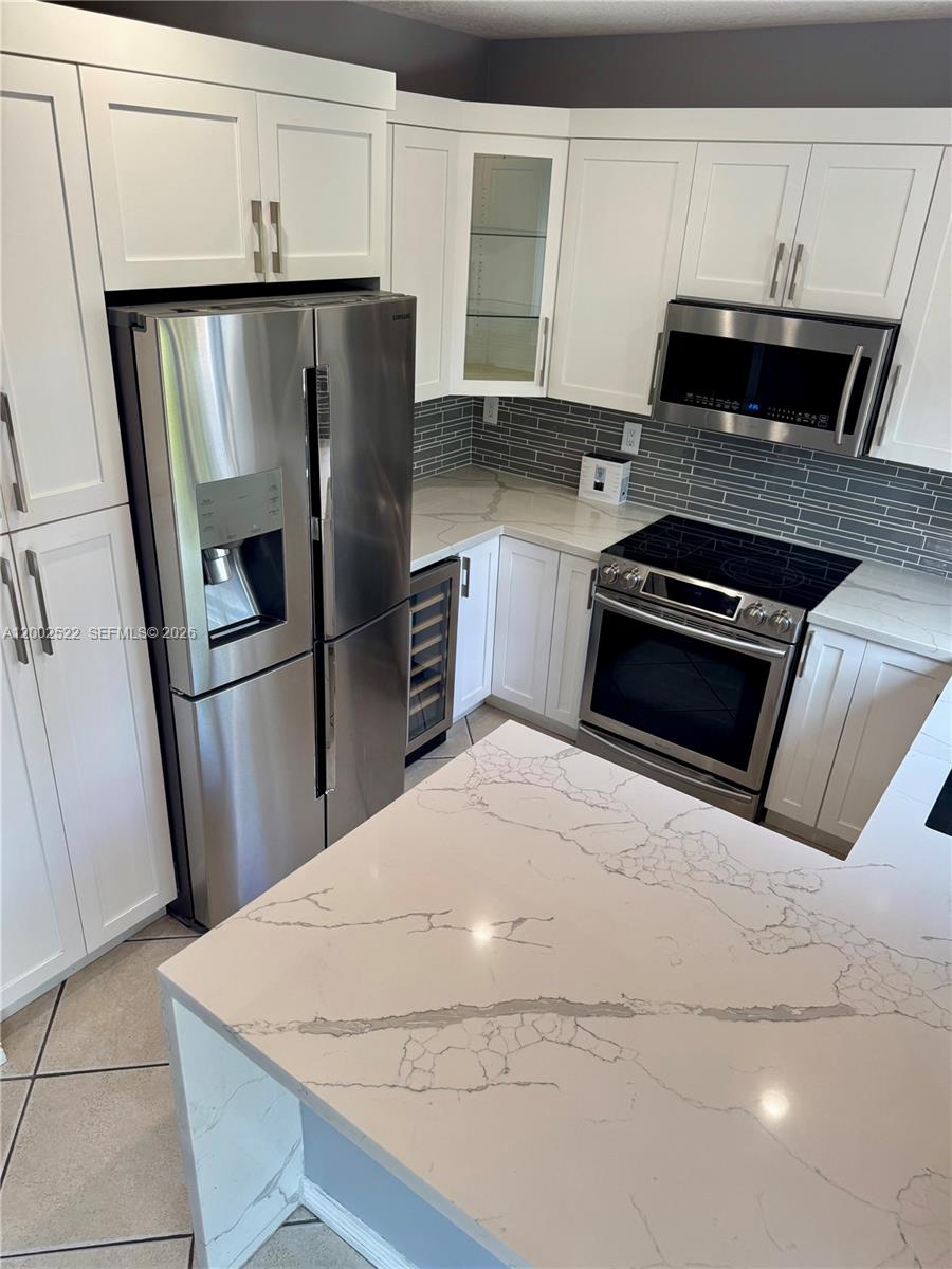 CRISTAL VILLAS CONDO - Residential Lease