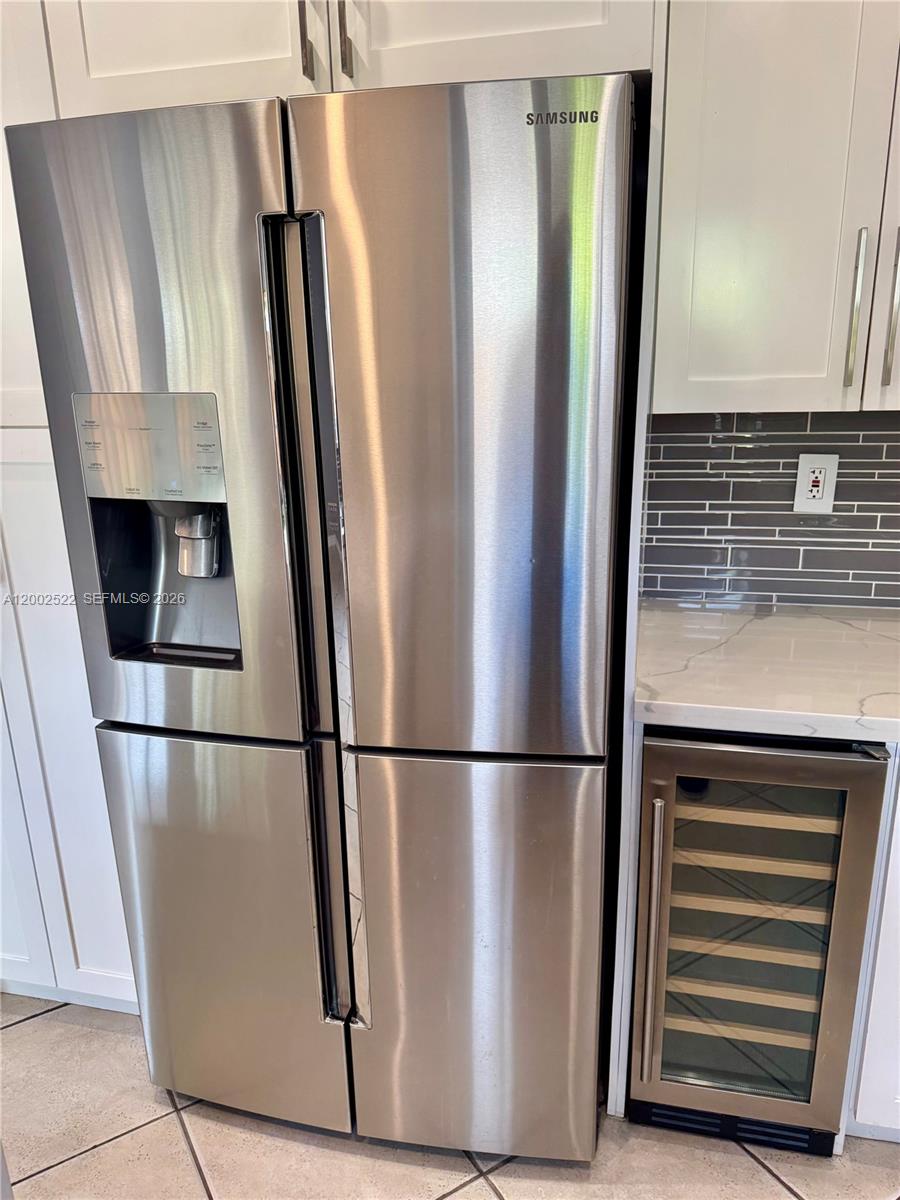 CRISTAL VILLAS CONDO - Residential Lease