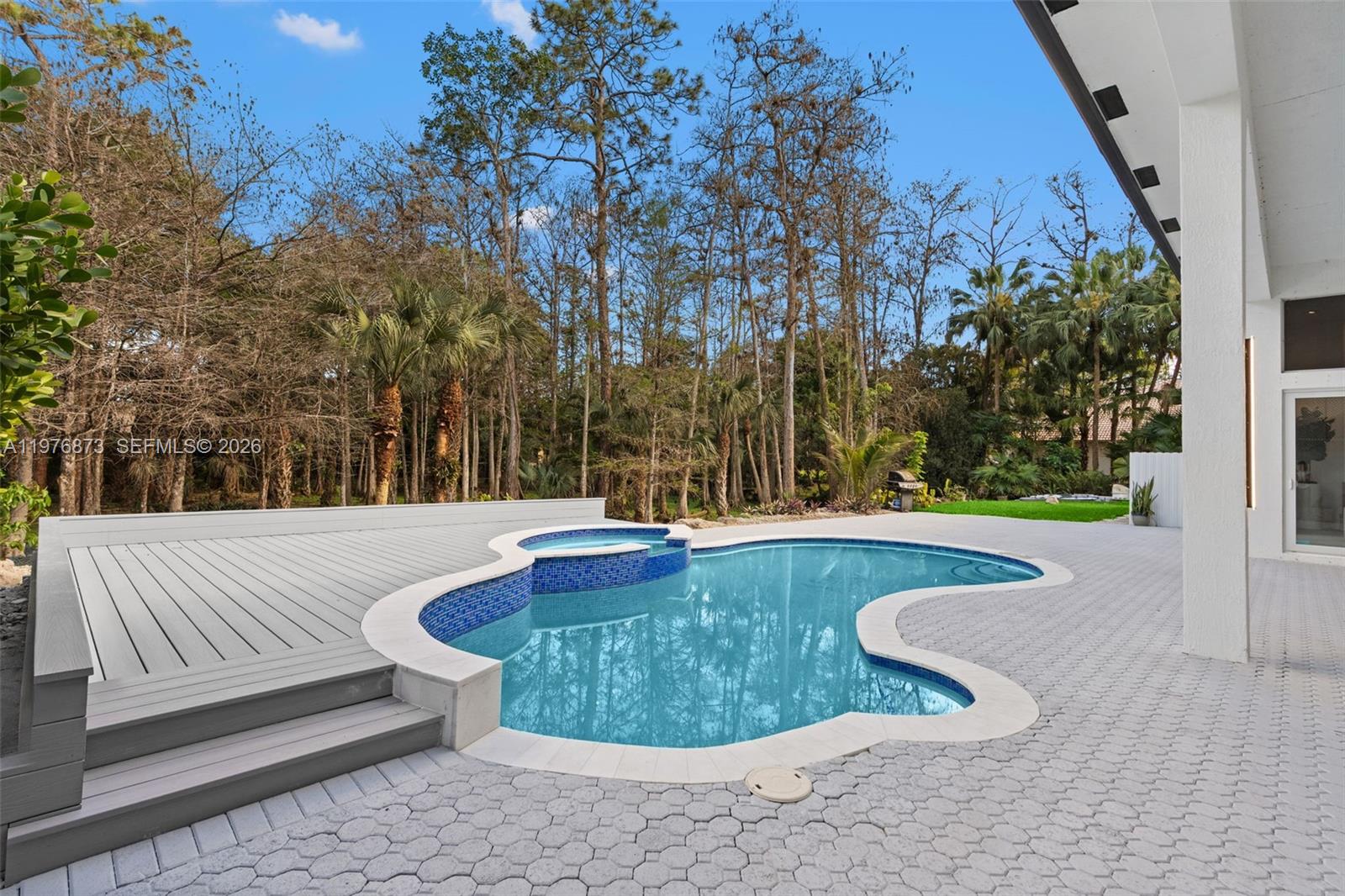 Pine Tree Estates - Residential