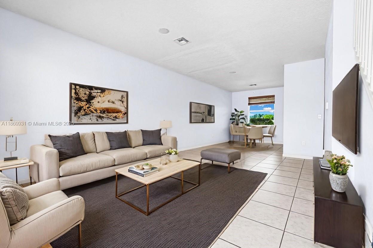 STIRLING PALM ESTATES - Residential