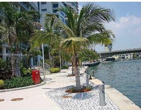 690 SW 1st Ct 1825, Miami, FL, 33130 123236300 690 SW 1st Ct 1825