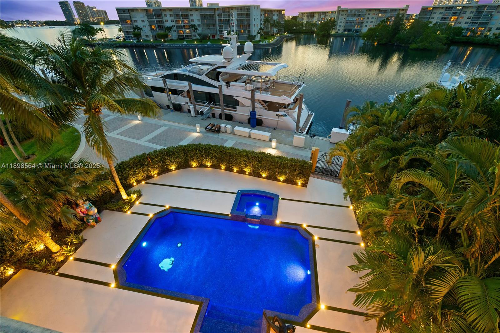 WILLIAMS ISLAND 3RD AMEND - Residential