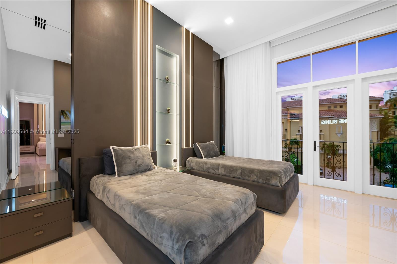 WILLIAMS ISLAND 3RD AMEND - Residential