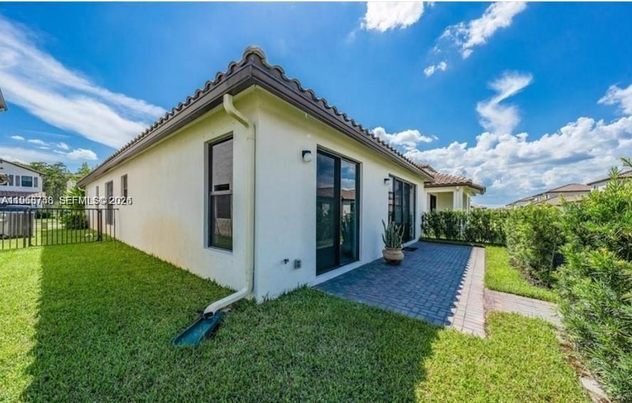 SILVERWOOD AT AVE MARIA PH - Residential