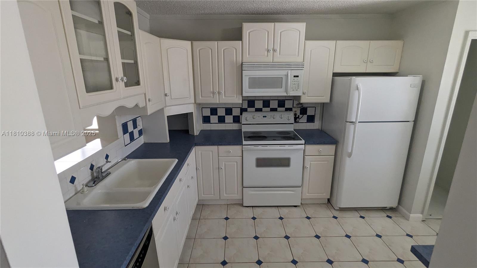Rental Property at 8051 Southgate Blvd J12, North Lauderdale, Miami-Dade County, Florida - Bedrooms: 2 
Bathrooms: 2  - $2,050 MO.