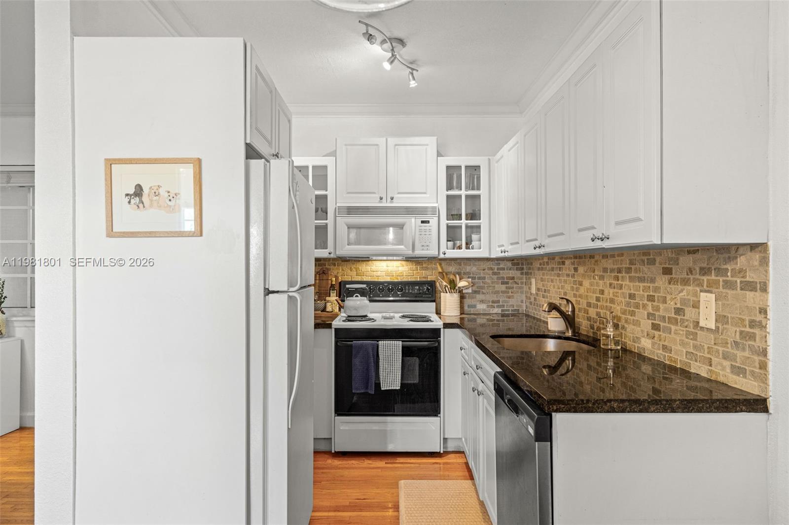 ANTILLA PLACE CONDO - Residential Lease