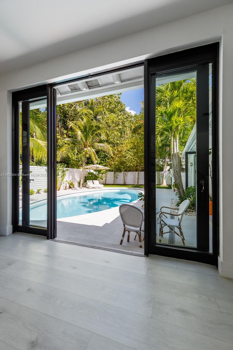 CRAWFORD ESTATES - Residential