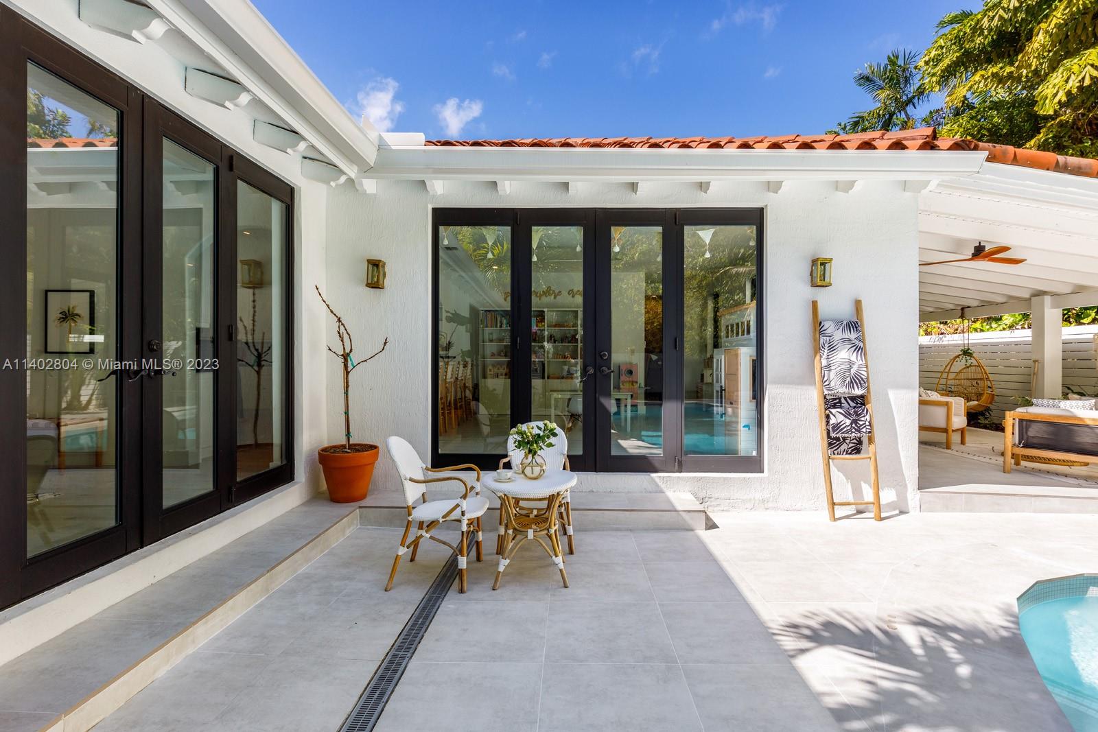 CRAWFORD ESTATES - Residential