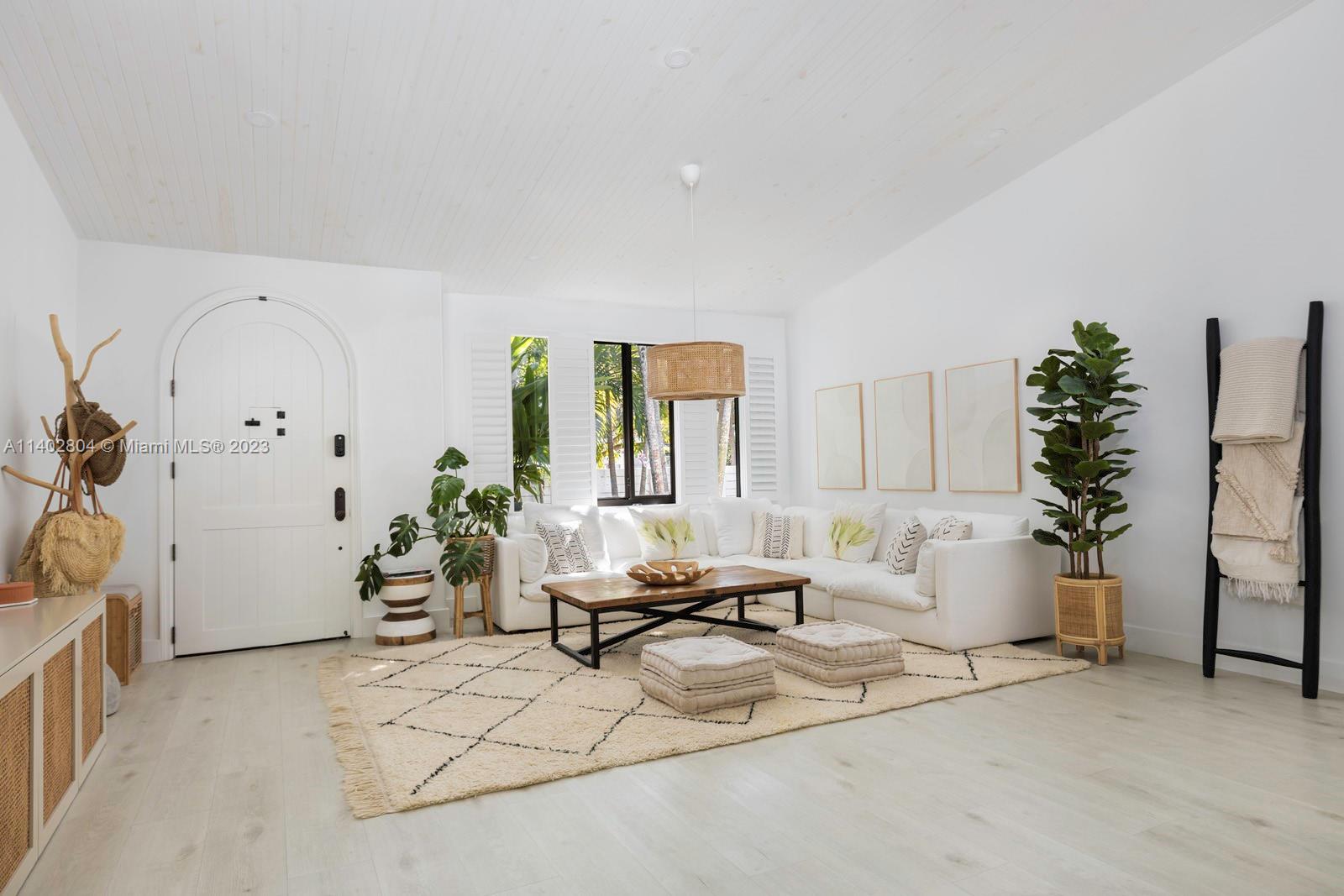 CRAWFORD ESTATES - Residential