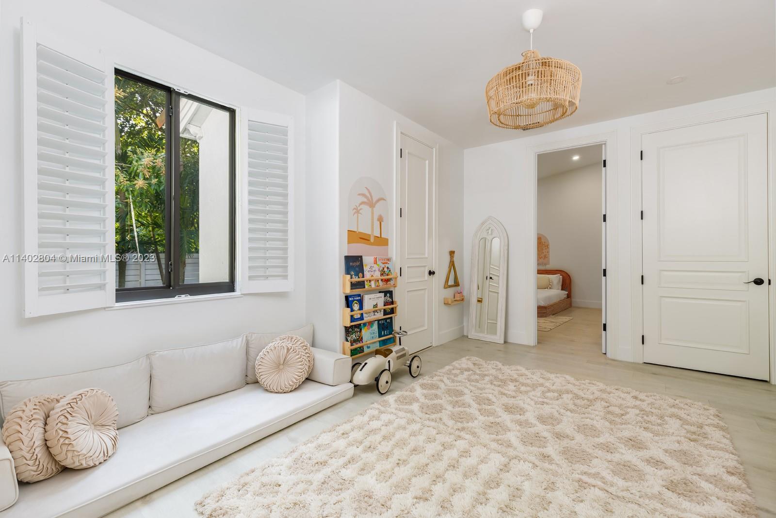 CRAWFORD ESTATES - Residential