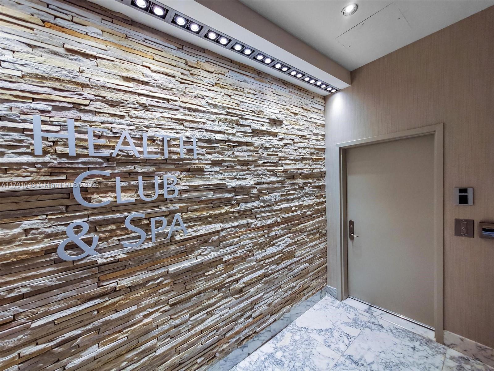 JADE RESIDENCES AT BRICKE - Residential