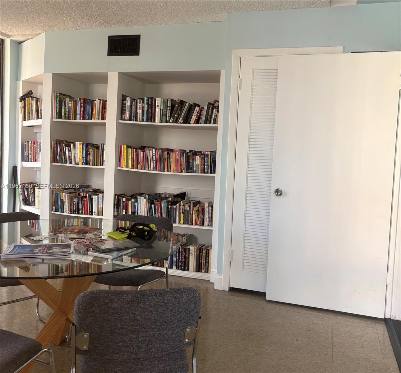 SUNRISE LAKES 24 CONDO - Residential