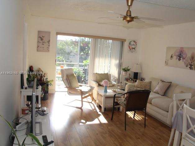 8000 N Sunrise Lakes Dr 309