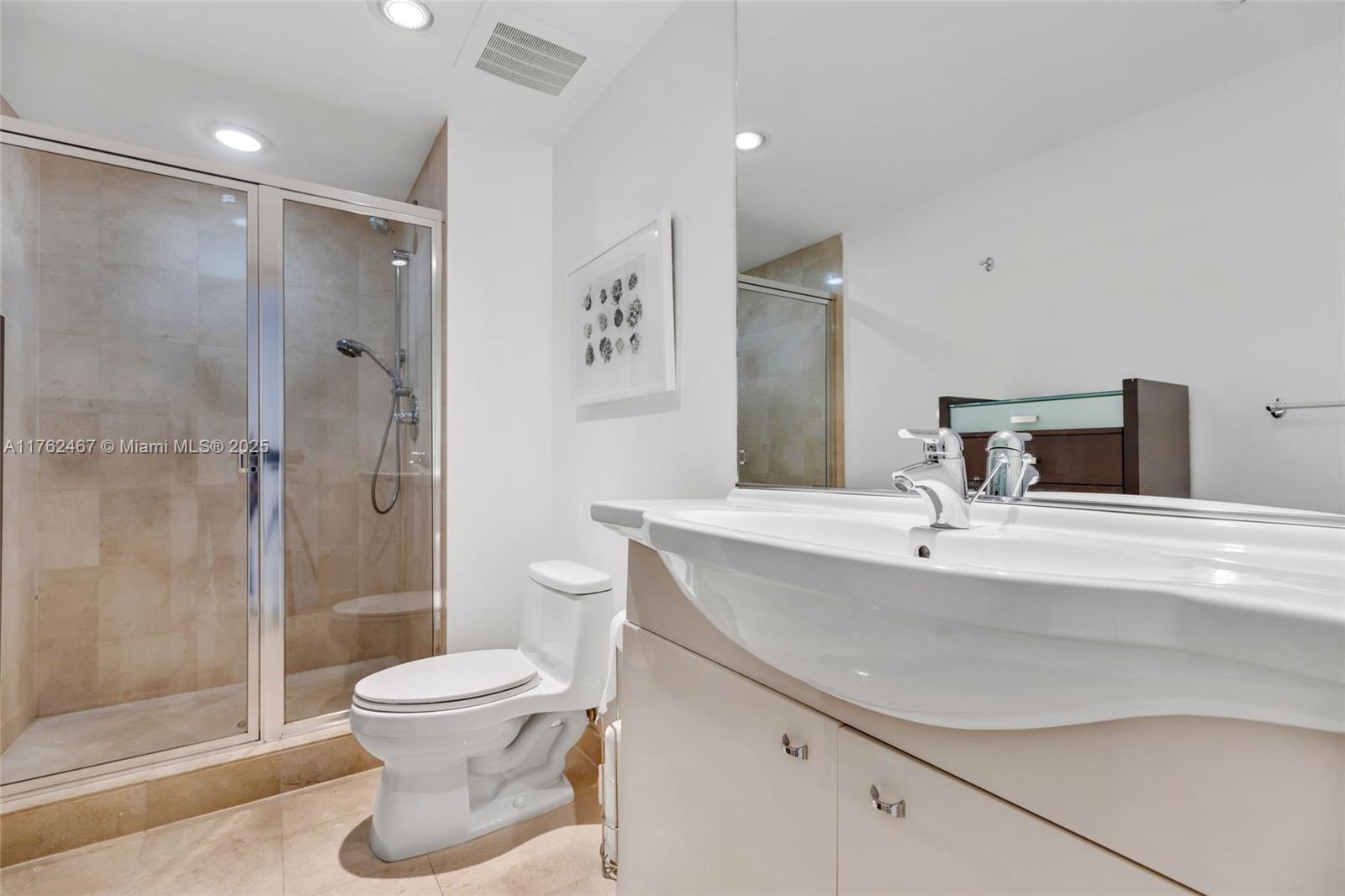 BEACH CLUB TWO CONDO - Residential Lease