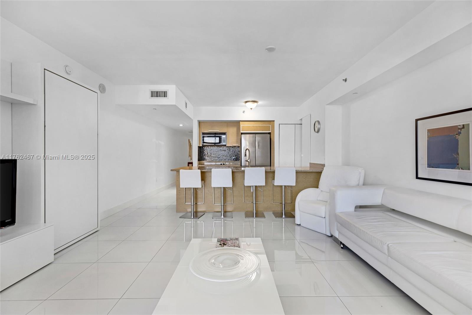 BEACH CLUB TWO CONDO - Residential Lease