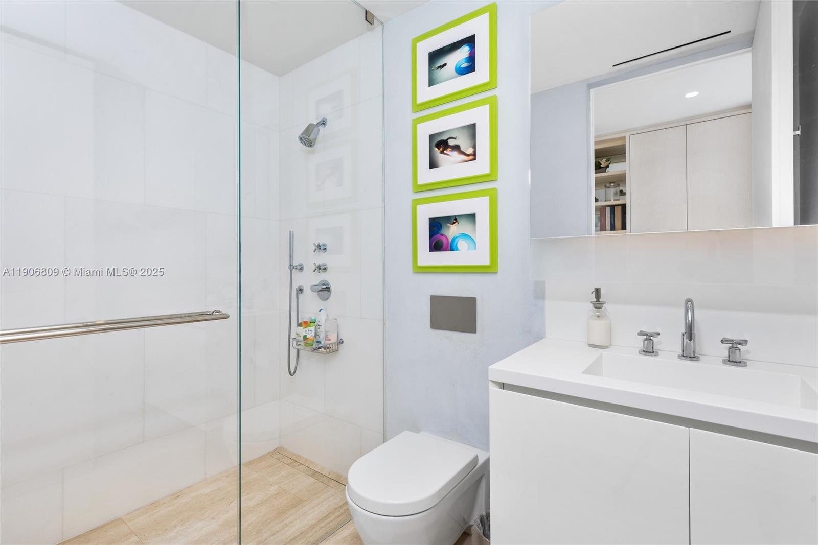 SURF CLUB CONDO - Residential