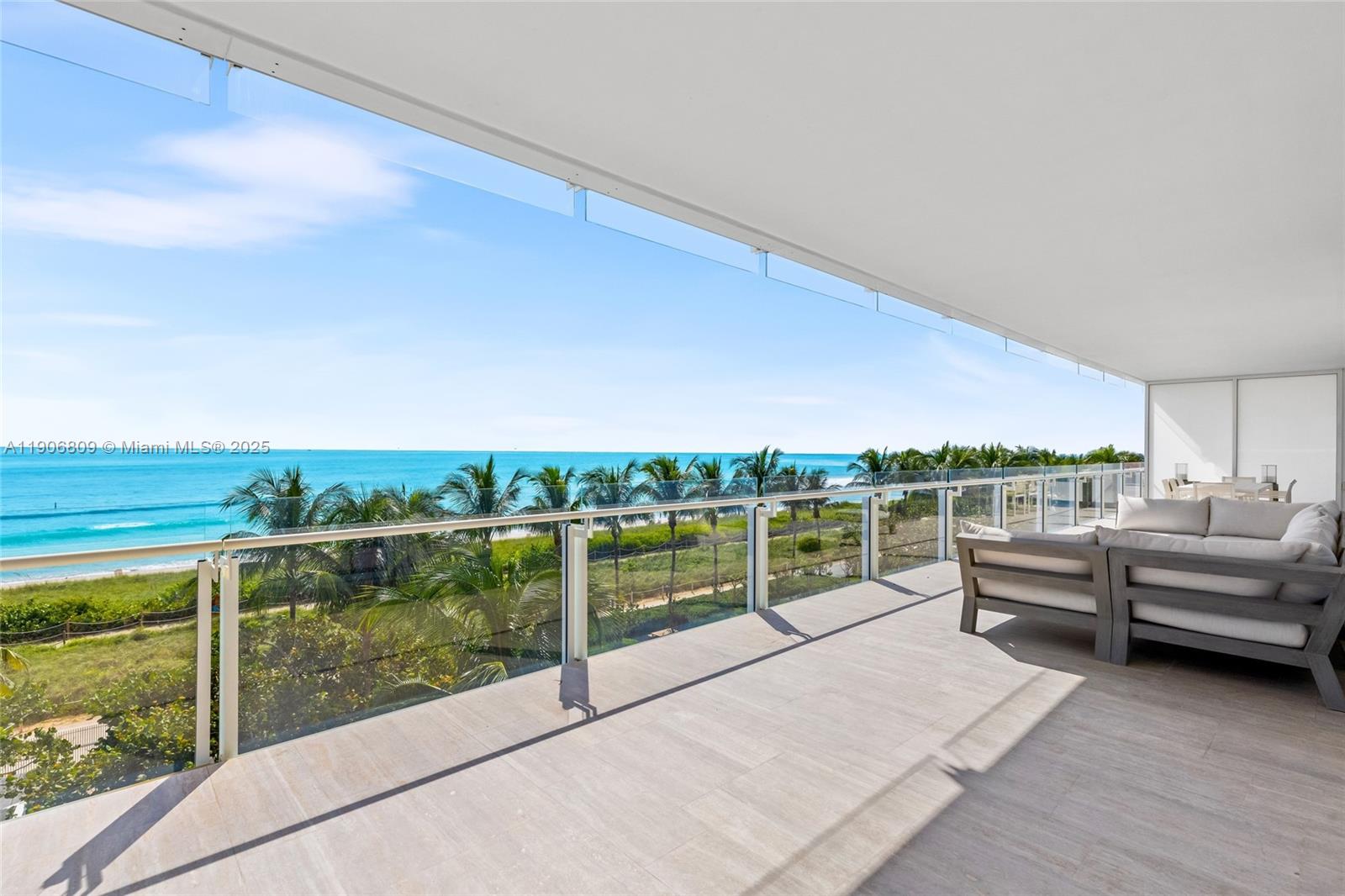 SURF CLUB CONDO - Residential