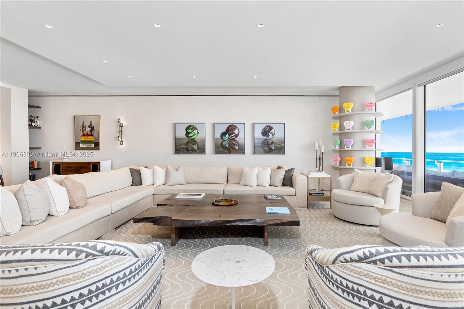 SURF CLUB CONDO - Residential