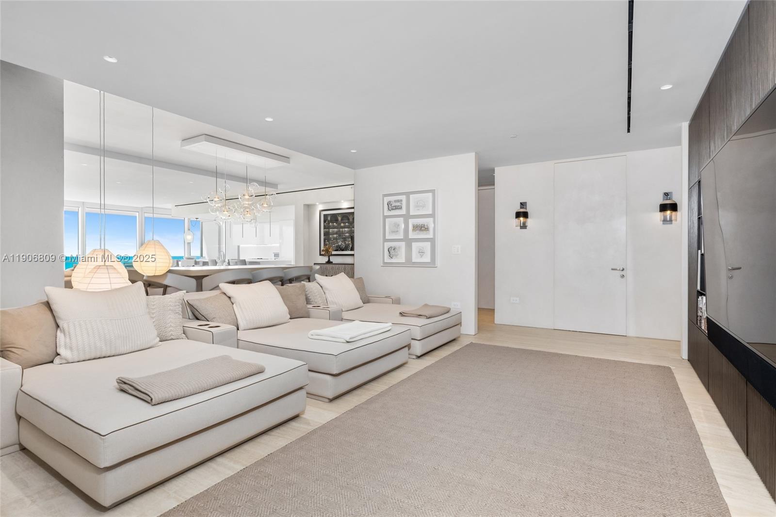 SURF CLUB CONDO - Residential