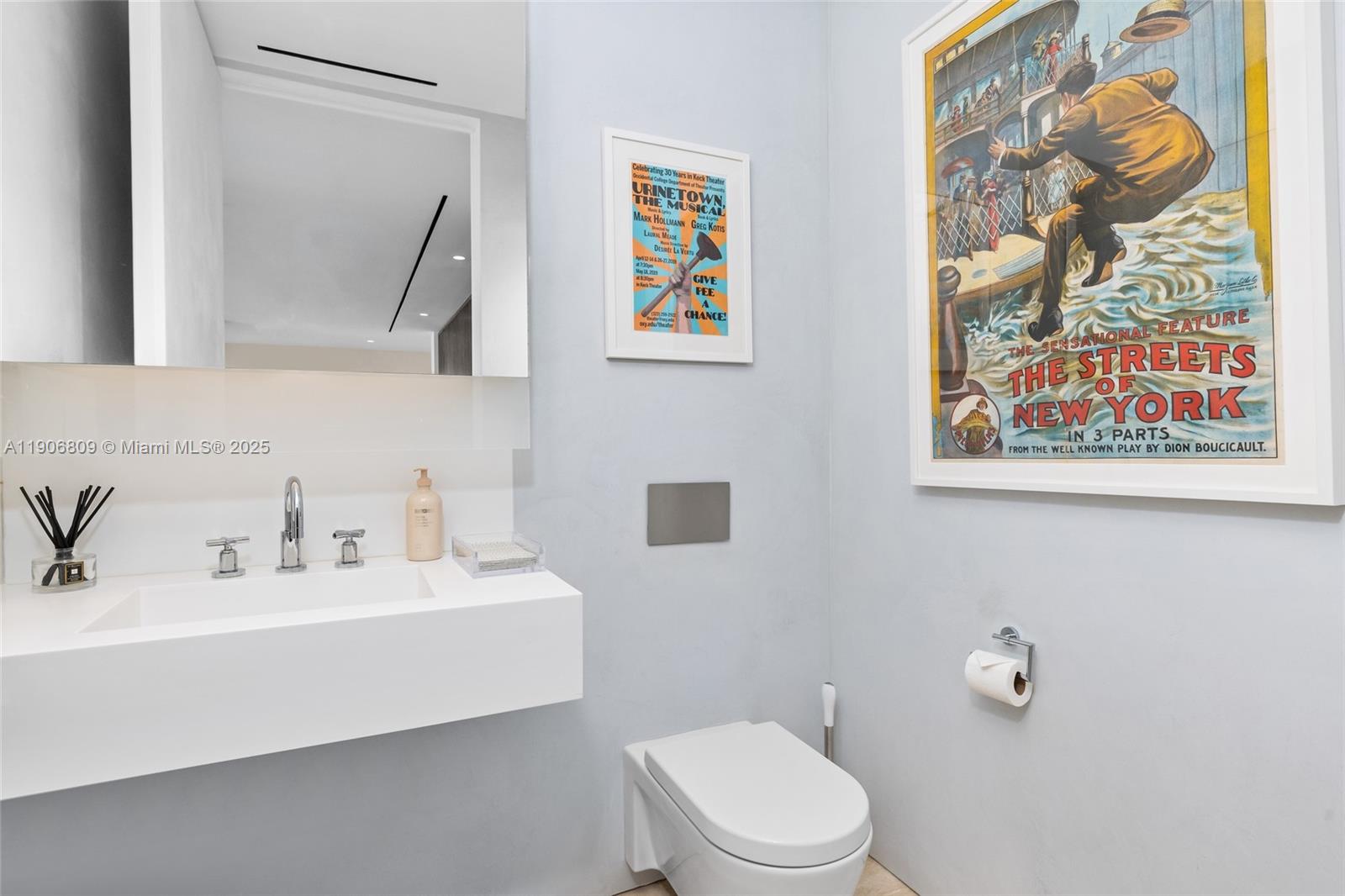 SURF CLUB CONDO - Residential