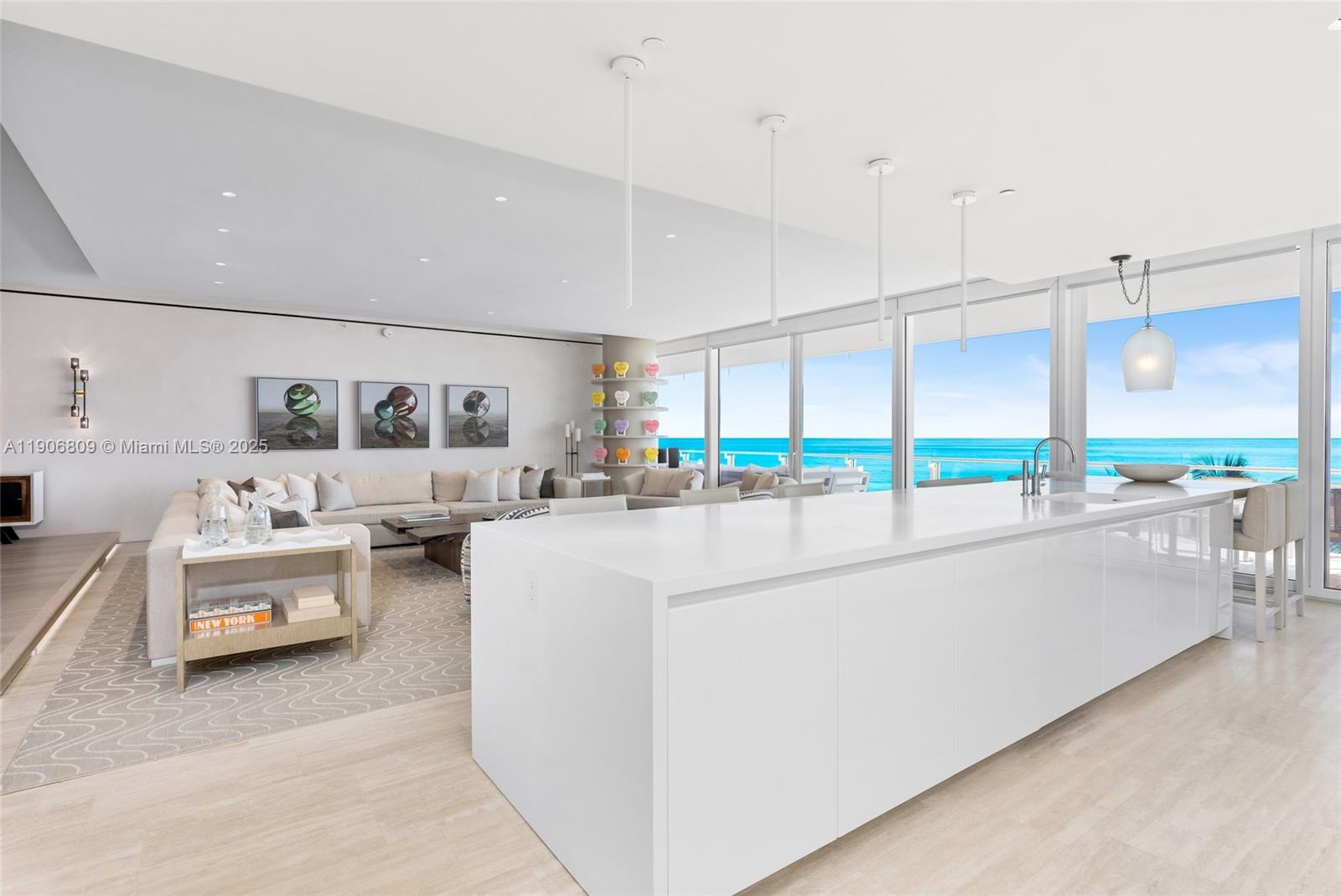 SURF CLUB CONDO - Residential