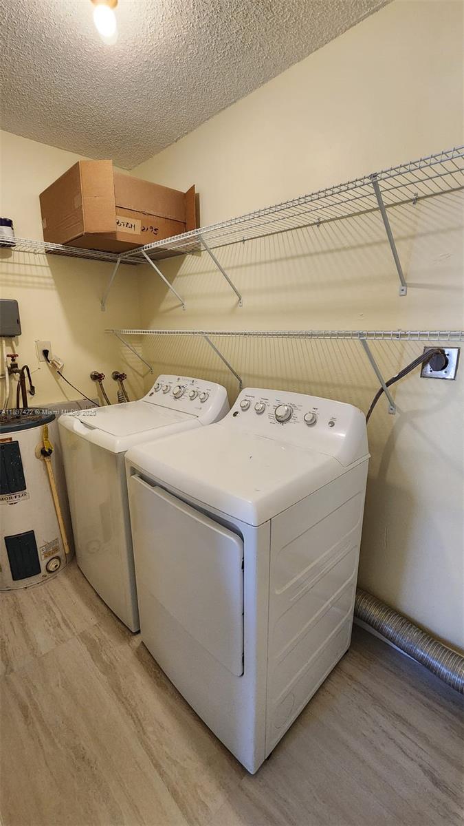 AMND PLAT OF MIAMI SUB UR - Residential Lease