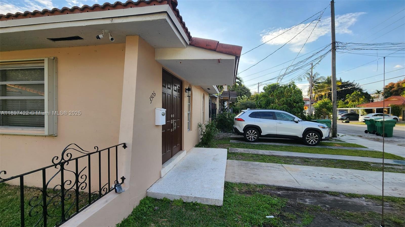 AMND PLAT OF MIAMI SUB UR - Residential Lease