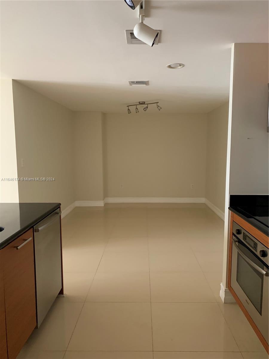 50 Biscayne Blvd 2507
