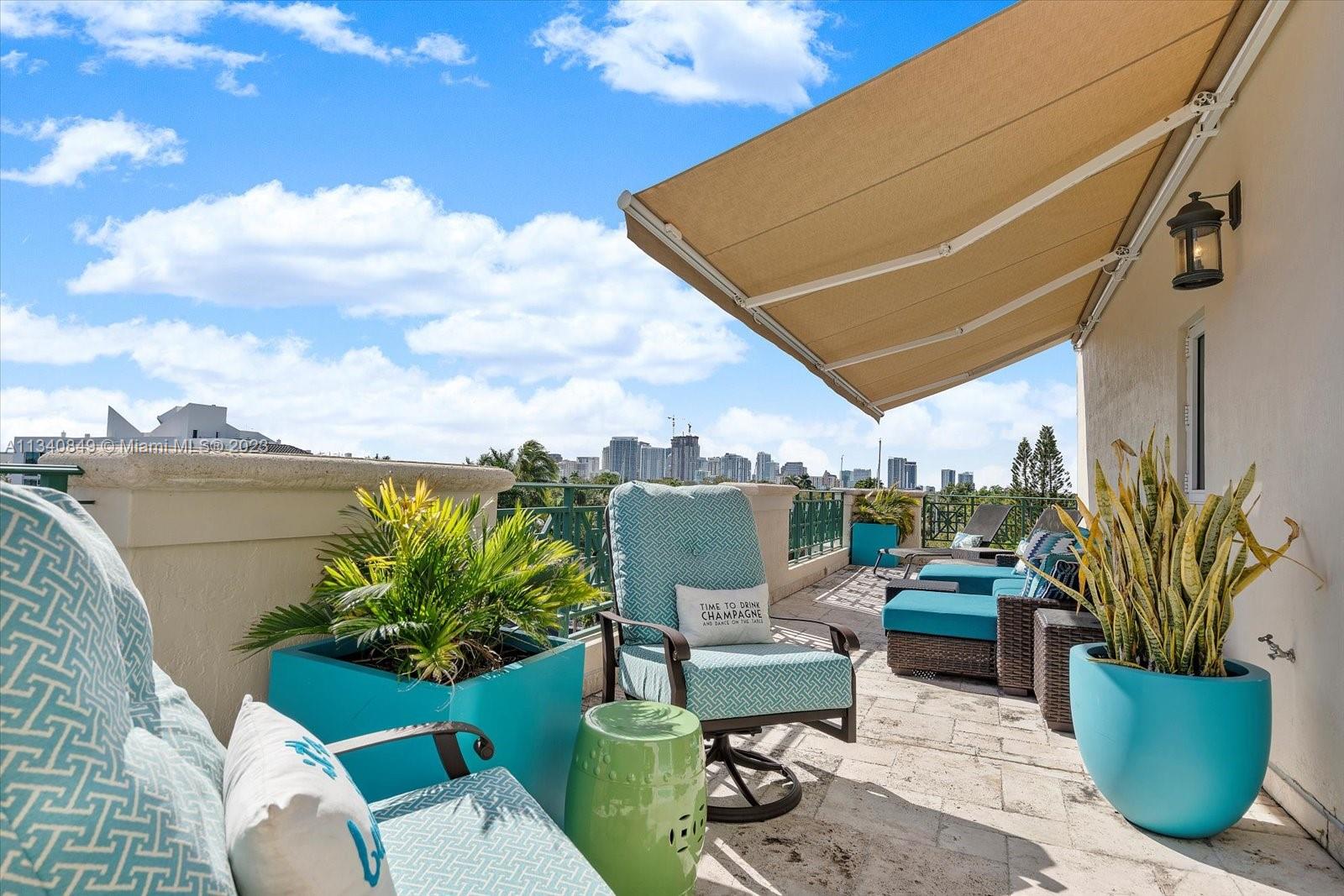 LANDINGS AT LAS OLAS - Residential