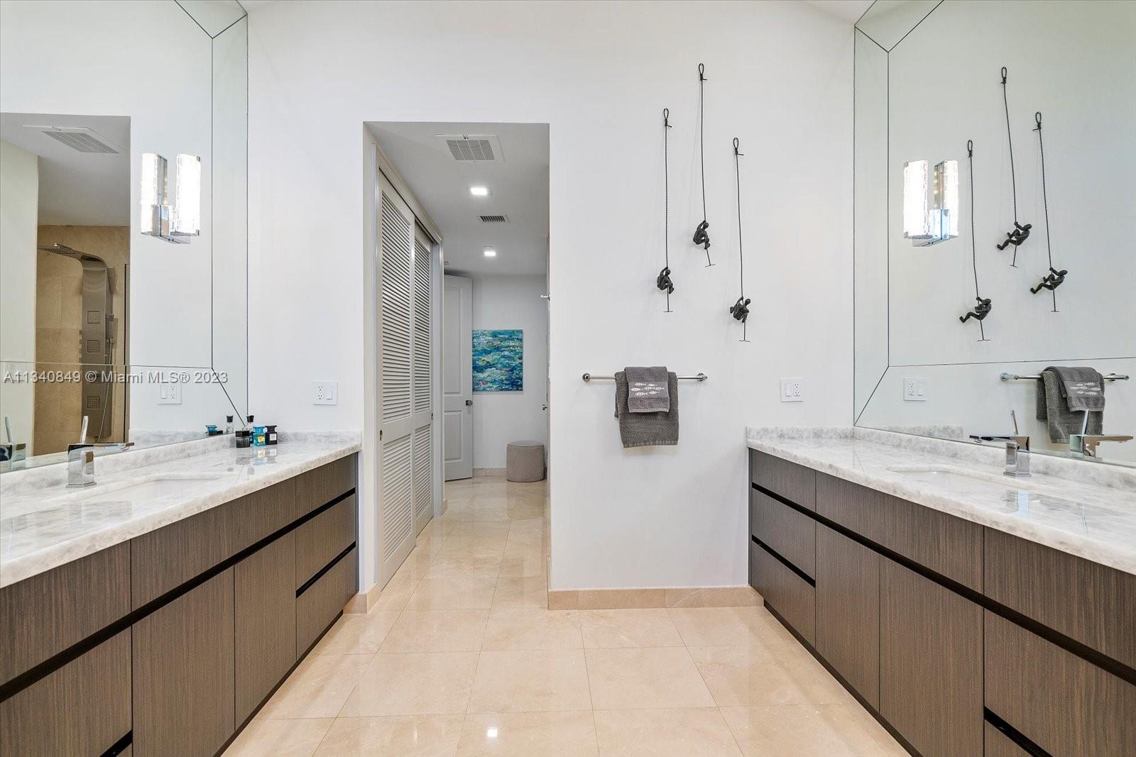 LANDINGS AT LAS OLAS - Residential