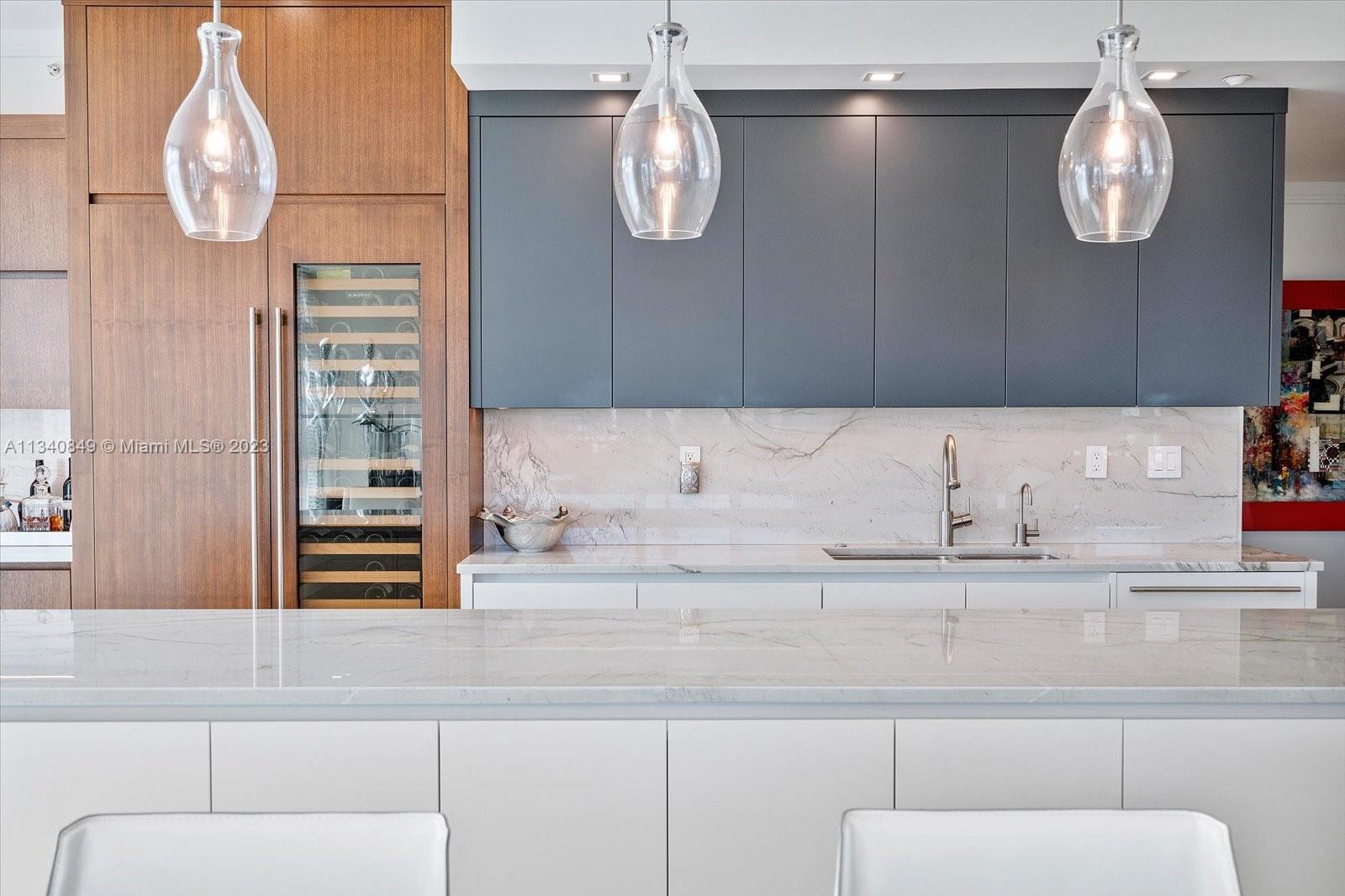 LANDINGS AT LAS OLAS - Residential