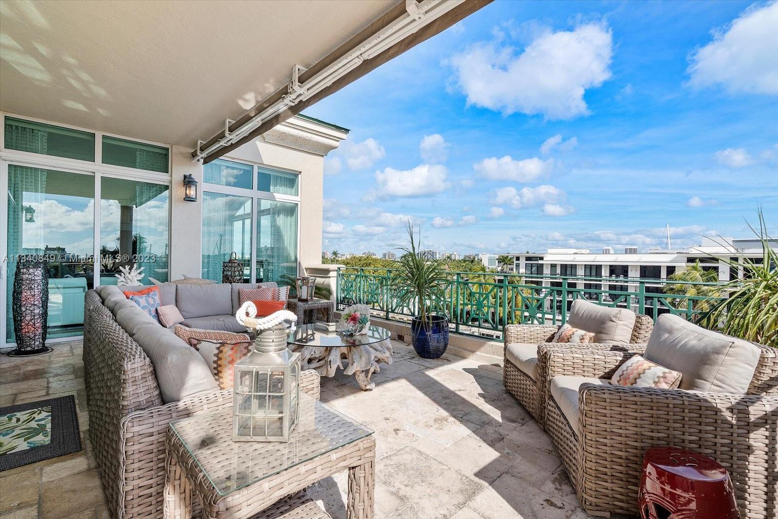 LANDINGS AT LAS OLAS - Residential