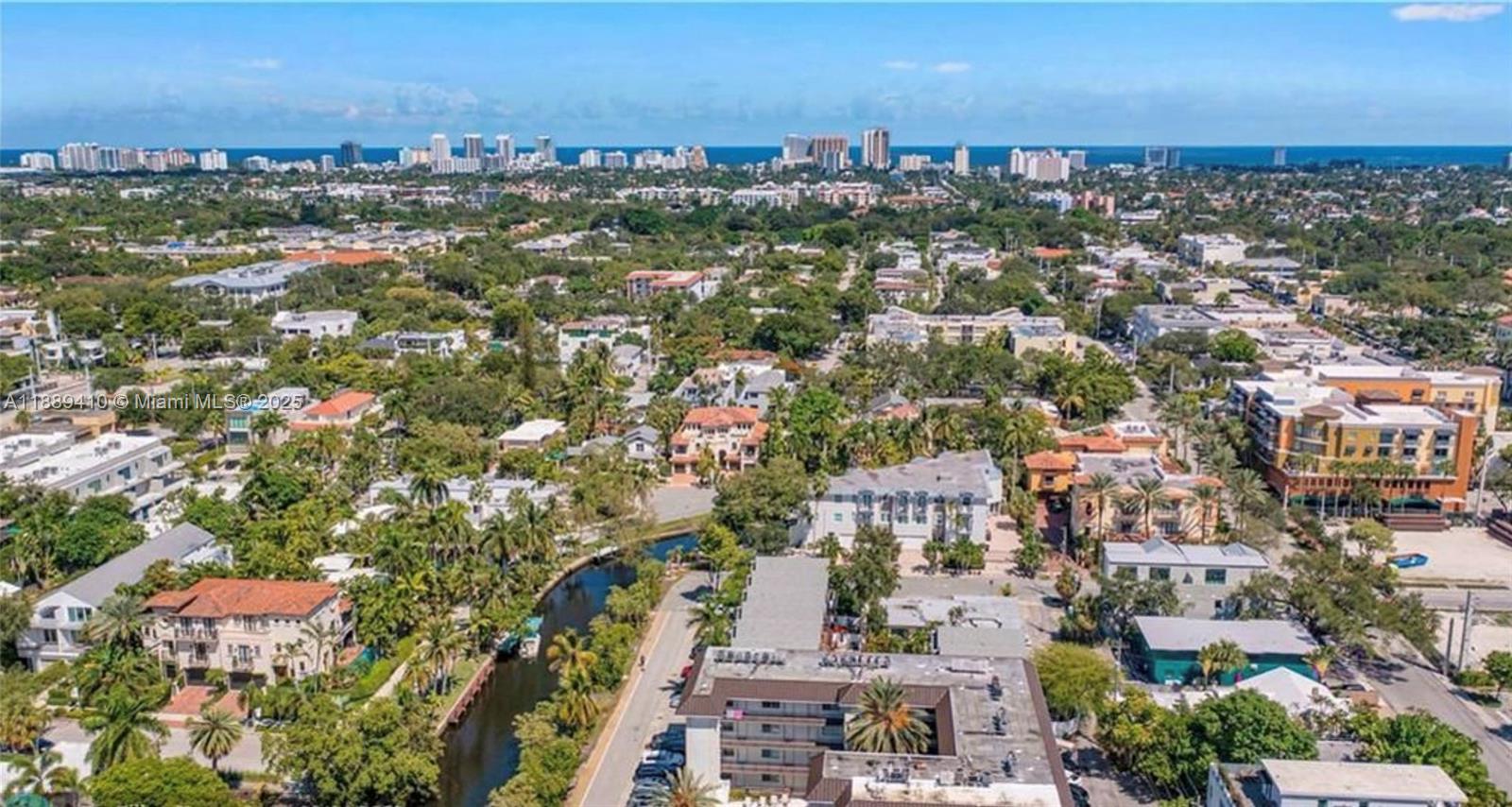 GULFSTREAM CONDO OF LAS O - Residential Lease