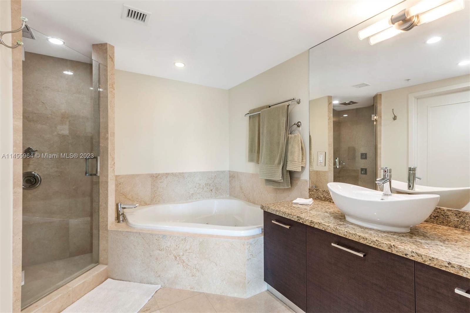 RIVA BAY HARBOR CONDO - Residential