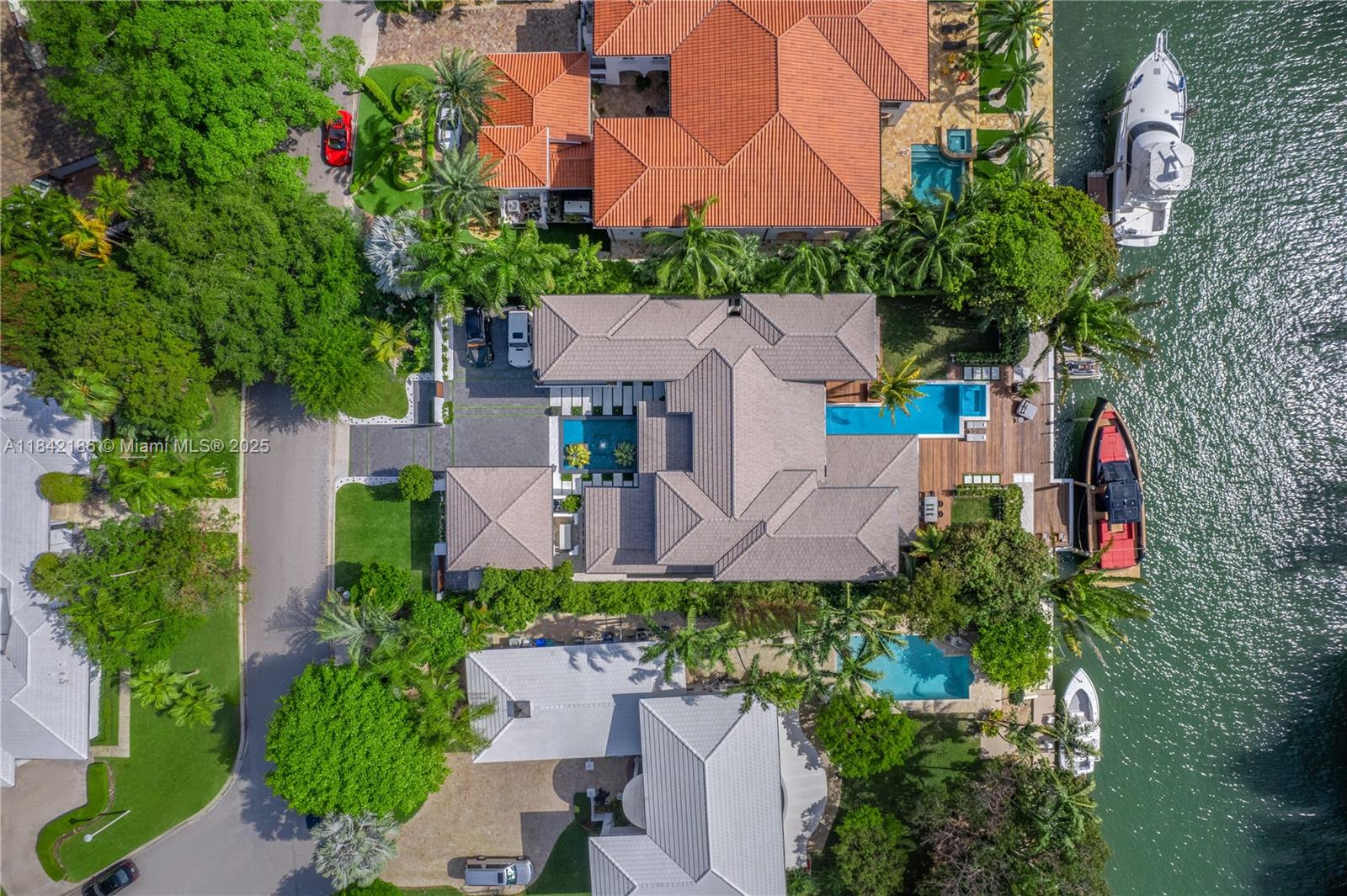 BAY POINT - Residential